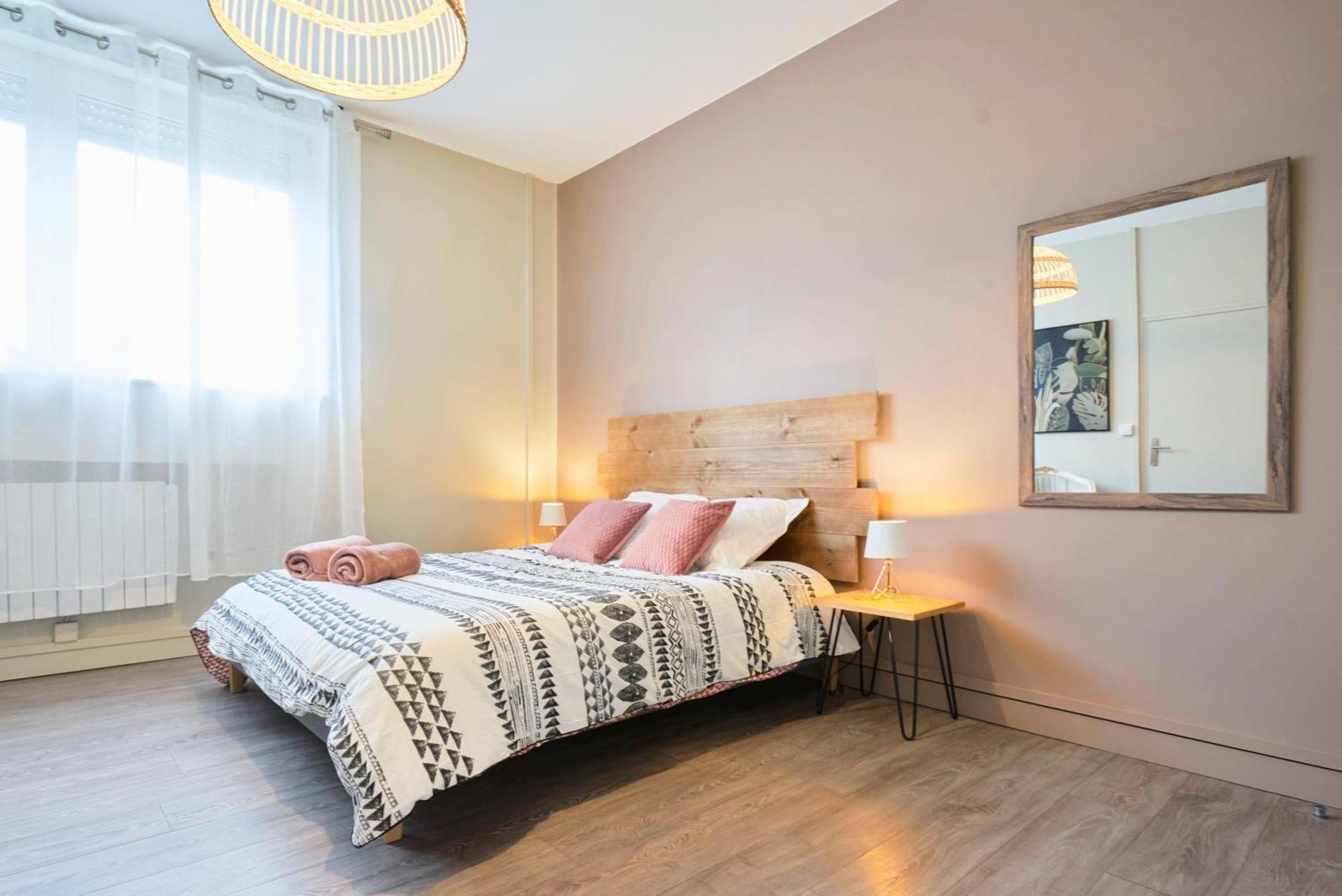 Appartement LocationsTourcoing - Le 100 Extérieur photo